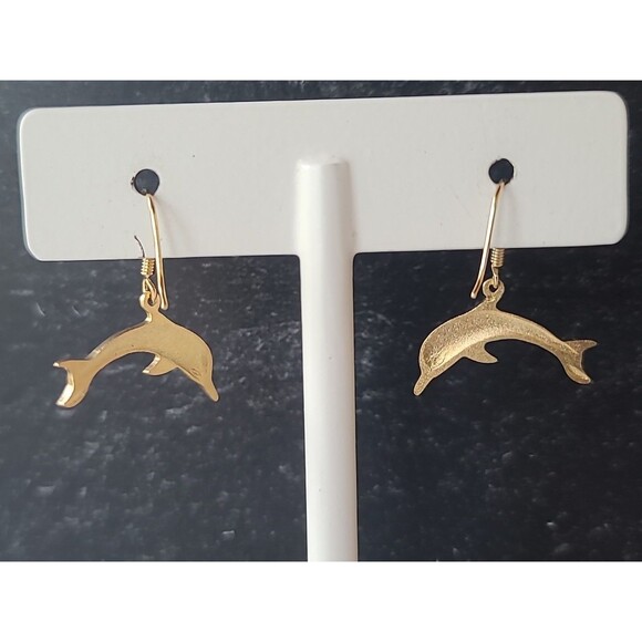 Gold Tone Dolphin Shaped Dangling Pierced Earrings Vintage Costume Jewelry - Picture 5 of 10